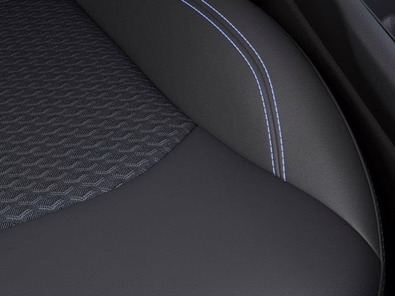 2026 Bright White Clearcoat Jeep Compass Latitude Altitude 4X4 SUV