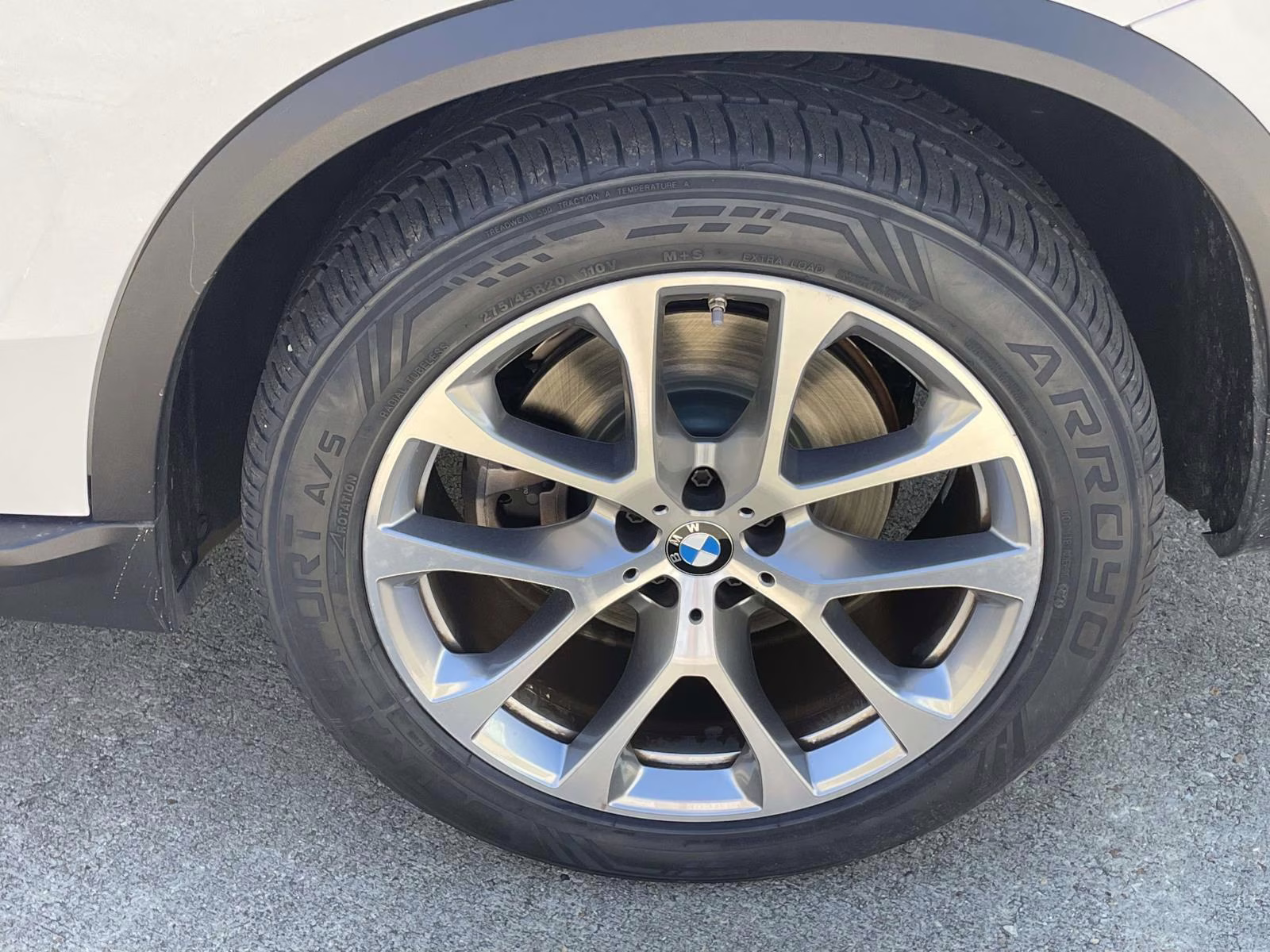 2023 Alpine White BMW X5 sDrive40i RWD SUV