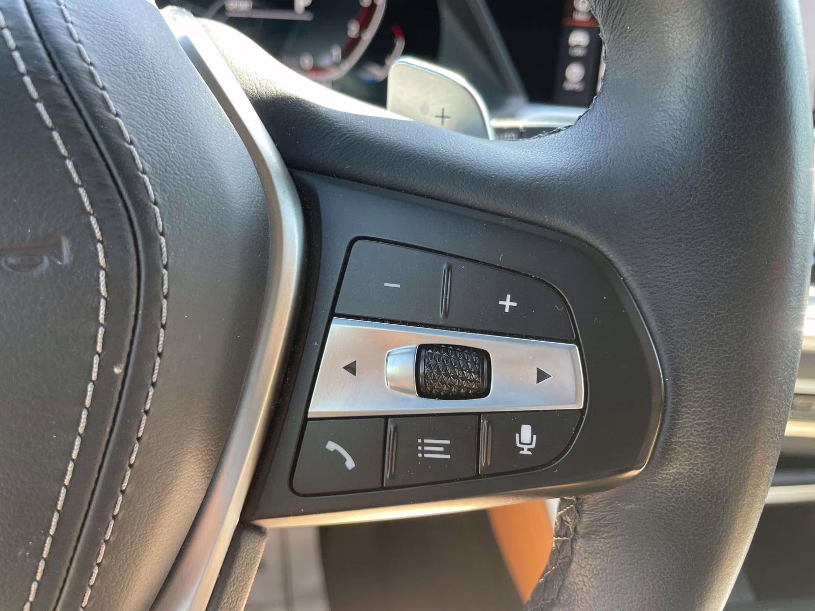 2023 Alpine White BMW X5 sDrive40i RWD SUV