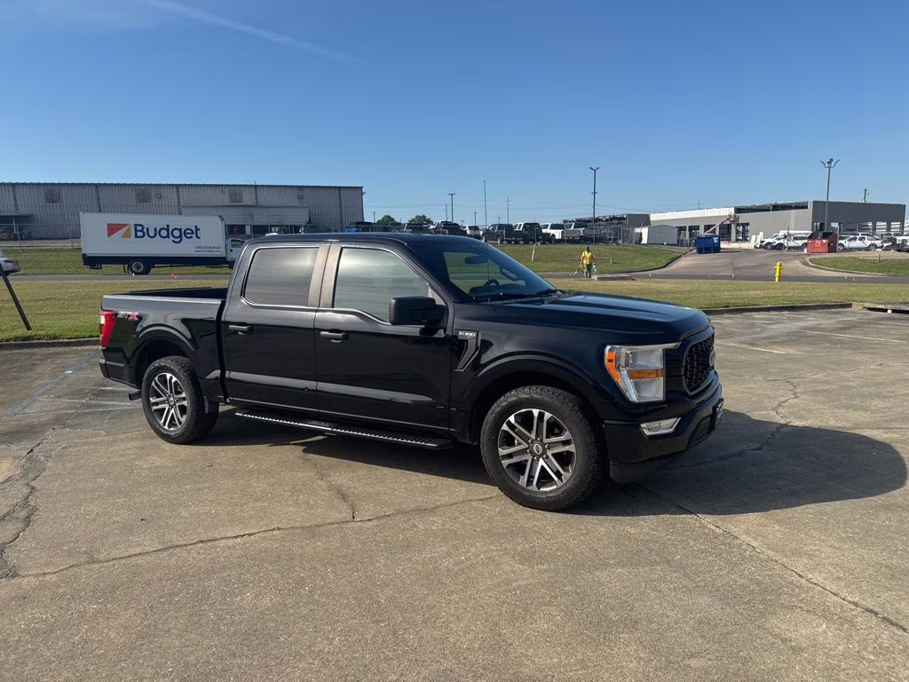 2021 Agate Black Metallic Ford F-150 XL RWD Truck