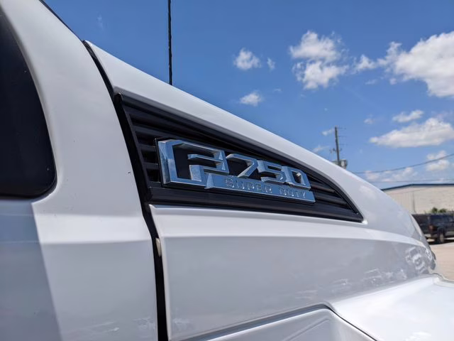 2021 Oxford White Ford F-750SD Base RWD Truck