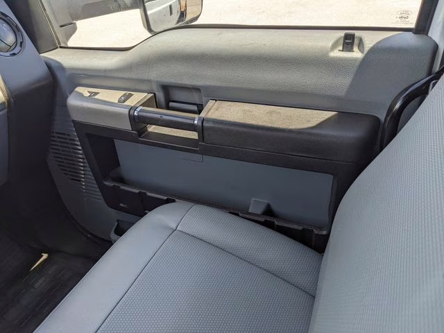 2021 Oxford White Ford F-750SD Base RWD Truck
