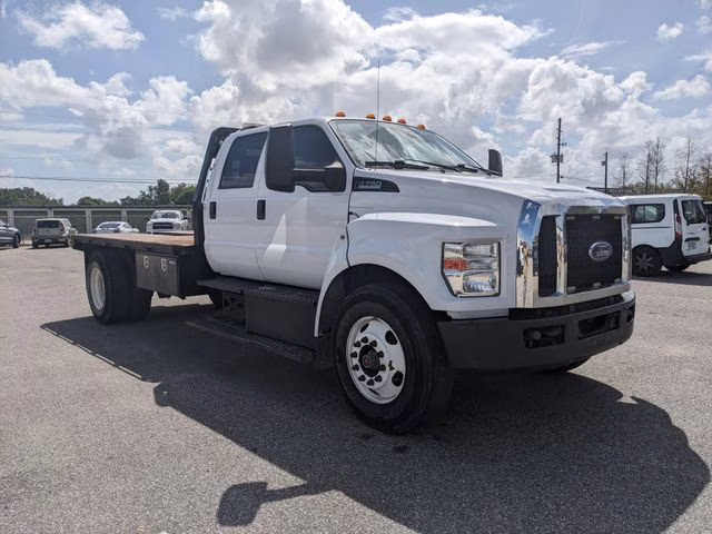 2021 Oxford White Ford F-750SD Base RWD Truck