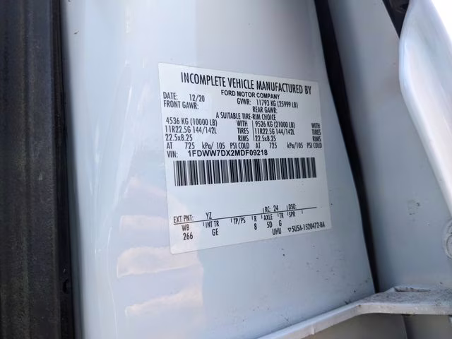 2021 Oxford White Ford F-750SD Base RWD Truck