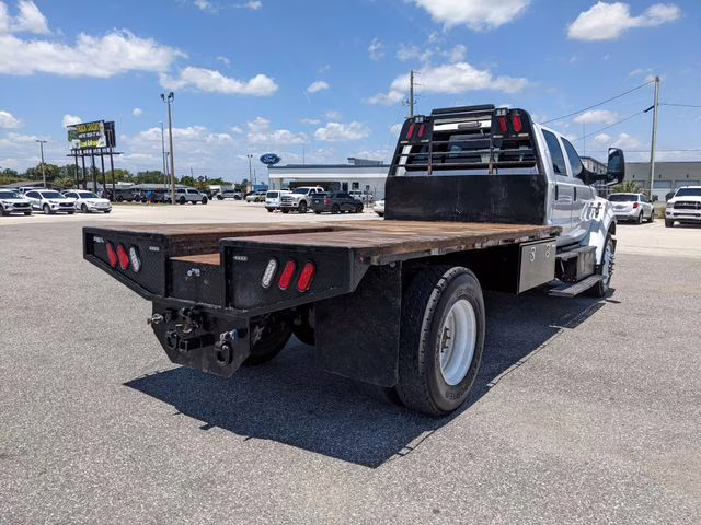 2021 Oxford White Ford F-750SD Base RWD Truck
