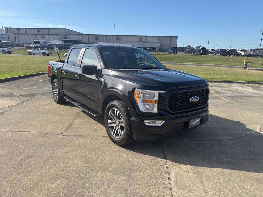 2021 Agate Black Metallic Ford F-150 XL RWD Truck