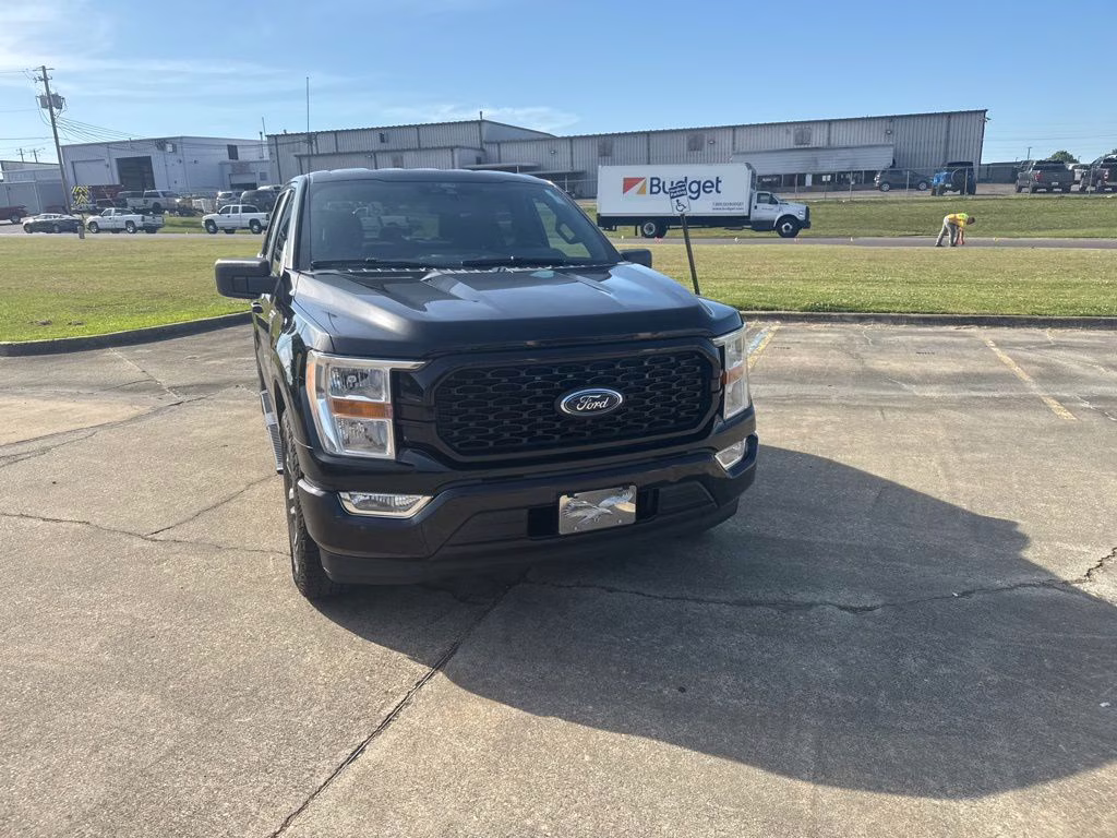 2021 Agate Black Metallic Ford F-150 XL RWD Truck