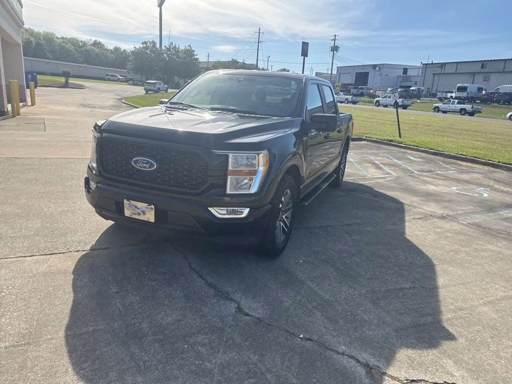 2021 Agate Black Metallic Ford F-150 XL RWD Truck