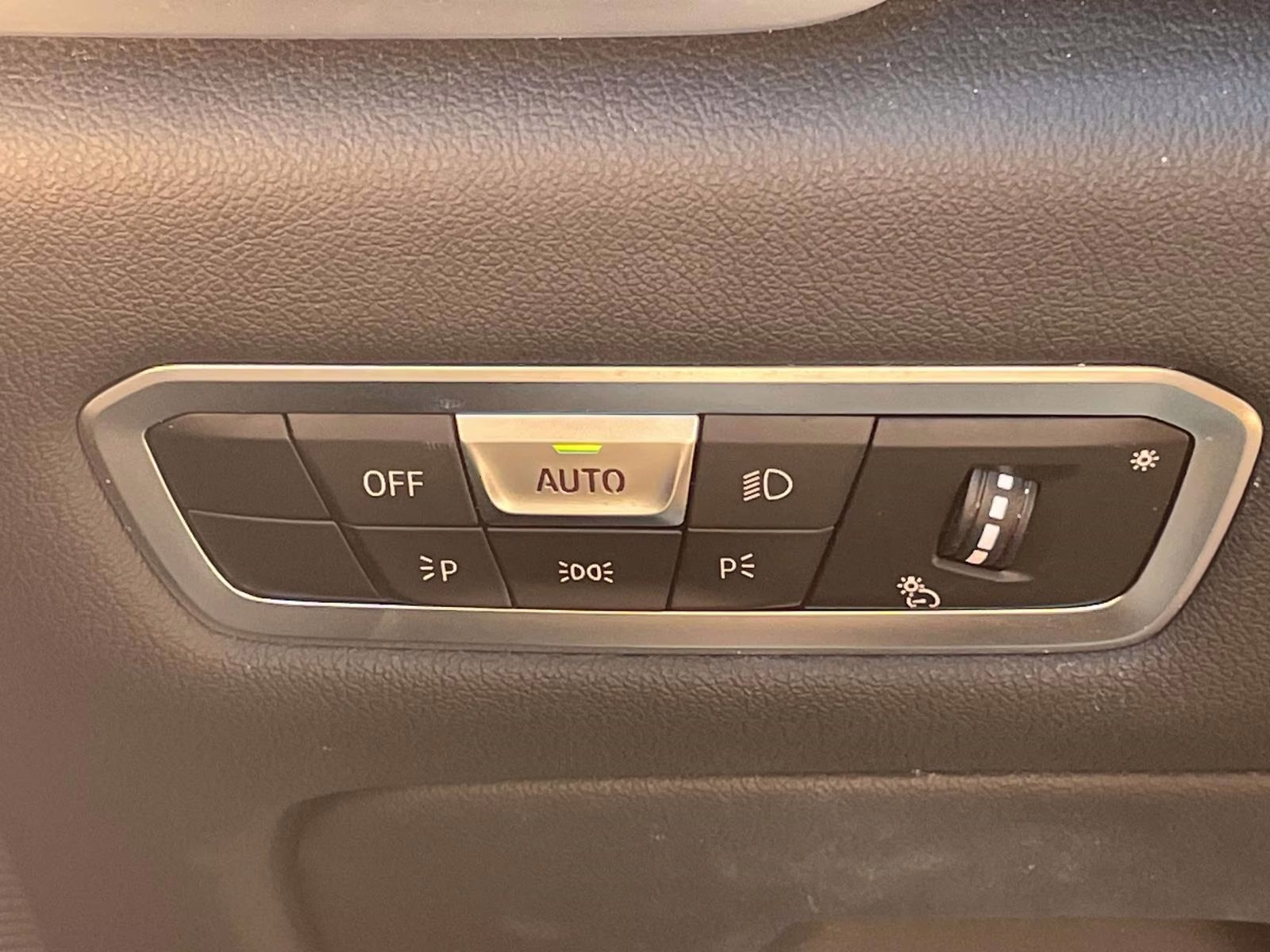 2023 Alpine White BMW X5 sDrive40i RWD SUV