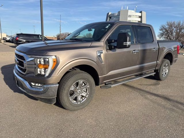 2023 Stone Gray Metallic Ford F-150 XLT 4X4 Truck