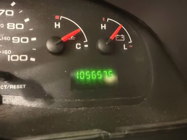 2006 Oxford White Clearcoat Ford E-250 Commercial RWD Van