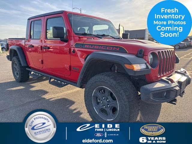 2020 Firecracker Red Clearcoat Jeep Gladiator Rubicon 4X4 Truck