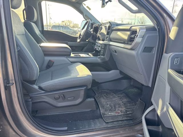 2023 Stone Gray Metallic Ford F-150 XLT 4X4 Truck