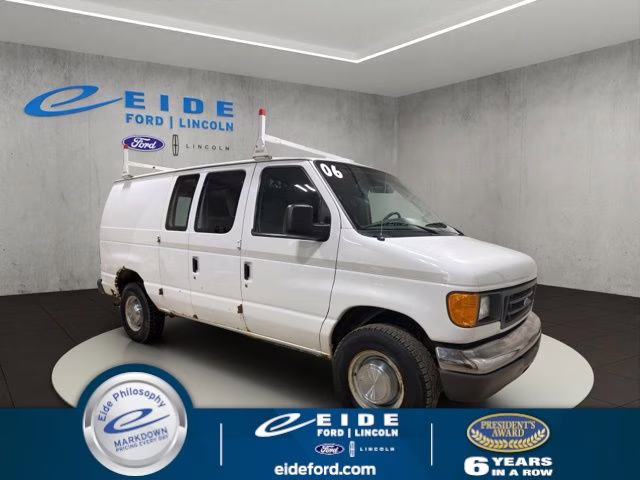 2006 Oxford White Clearcoat Ford E-250 Commercial RWD Van