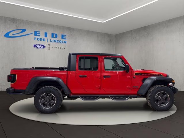 2020 Firecracker Red Clearcoat Jeep Gladiator Rubicon 4X4 Truck