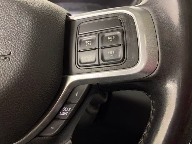 2022 Diamond Black Crystal Pearlcoat Ram 2500 Laramie 4X4 Truck