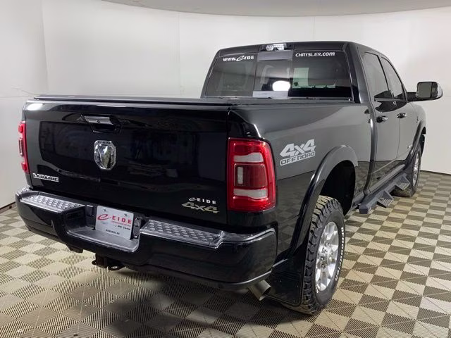 2022 Diamond Black Crystal Pearlcoat Ram 2500 Laramie 4X4 Truck