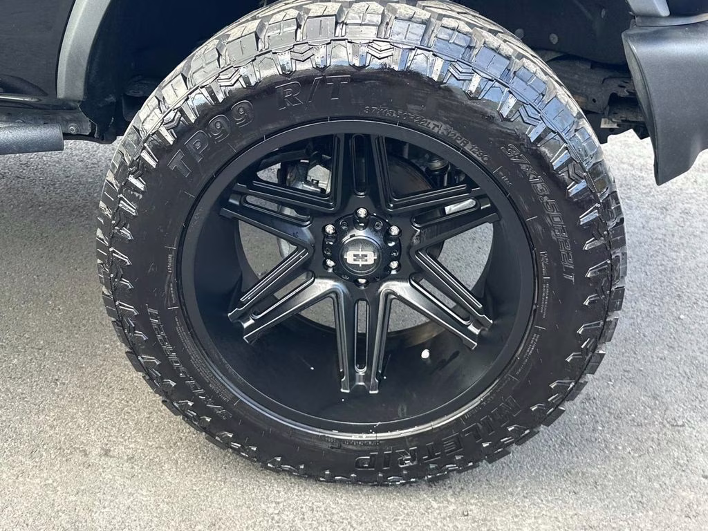 2024 Gray Metallic Ford Bronco Big Bend 4X4 SUV