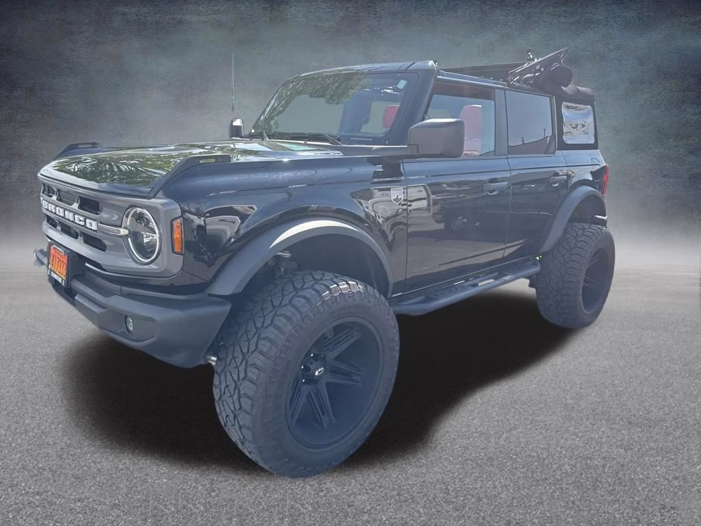 2024 Gray Metallic Ford Bronco Big Bend 4X4 SUV