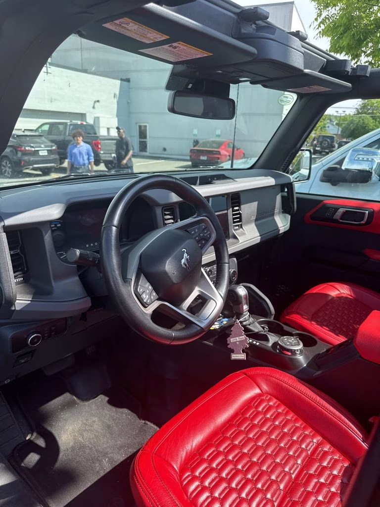 2024 Gray Metallic Ford Bronco Big Bend 4X4 SUV