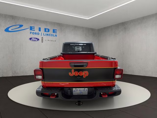2020 Firecracker Red Clearcoat Jeep Gladiator Rubicon 4X4 Truck