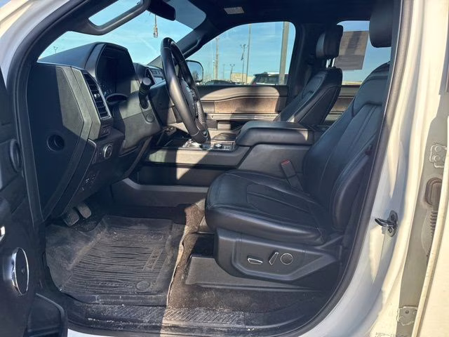 2020 Star White Metallic Tri-Coat Ford Expedition Max Limited 4X4 SUV