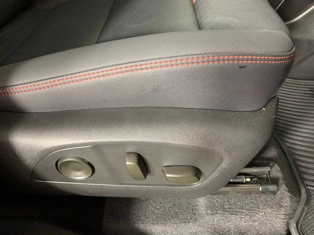 2026 Sterling Gray Metallic Chevrolet Traverse RS AWD SUV