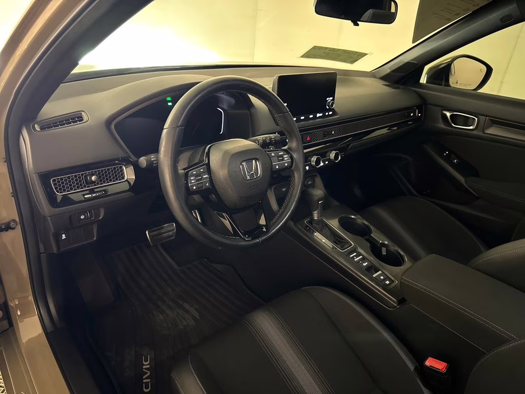 2025 Sand Dune Pearl Honda Civic Sport FWD Hatchback