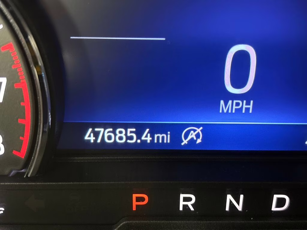 2021 Gray Metallic Ford Explorer XLT RWD SUV