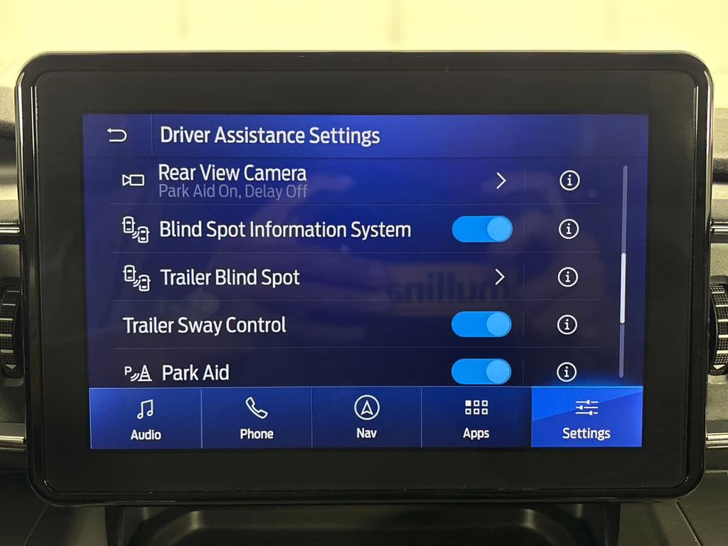 2021 Gray Metallic Ford Explorer XLT RWD SUV