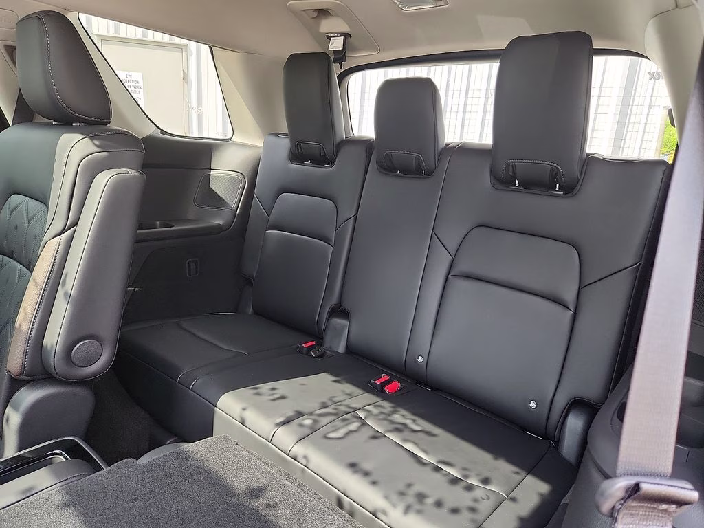 2026 Super Black Nissan Pathfinder Platinum 4X4 SUV
