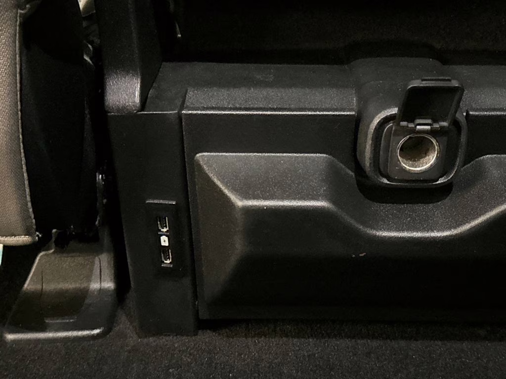 2019 Agate Black Metallic Ford F-150 XLT RWD Truck