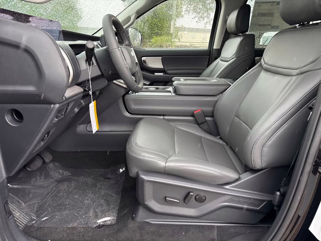 2026 Agate Black Metallic Ford Expedition Max Active RWD SUV