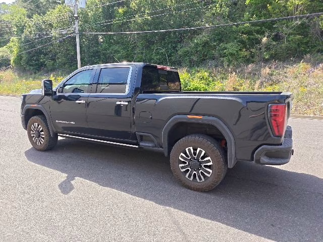 2026 Onyx Black GMC Sierra 2500HD Denali Ultimate 4X4 Truck