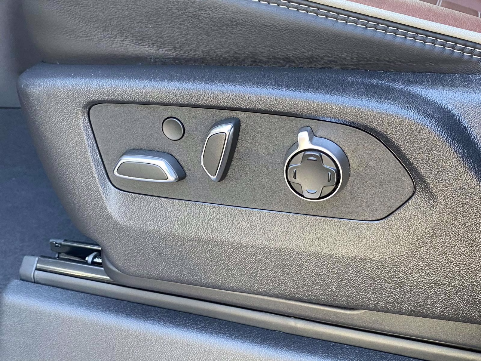 2026 Onyx Black GMC Sierra 2500HD Denali Ultimate 4X4 Truck