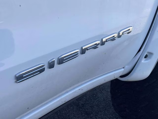 2021 Summit White GMC Sierra 1500 Base 4X4 Truck