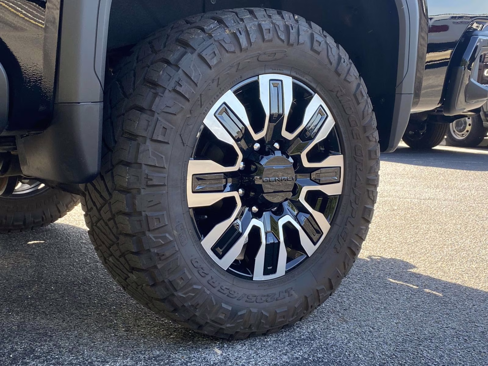 2026 Onyx Black GMC Sierra 2500HD Denali Ultimate 4X4 Truck