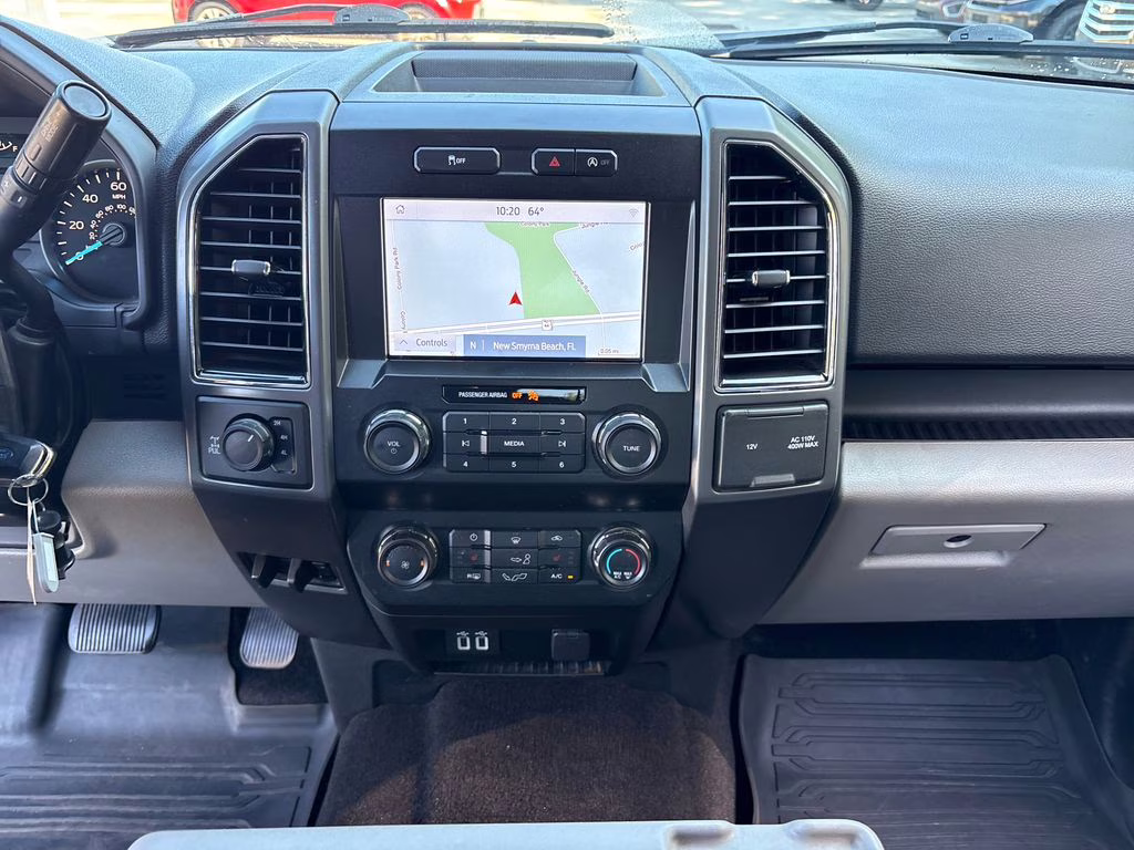 2020 Blue Ford F-150 XLT 4X4 Truck