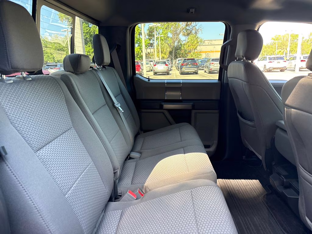 2020 Blue Ford F-150 XLT 4X4 Truck