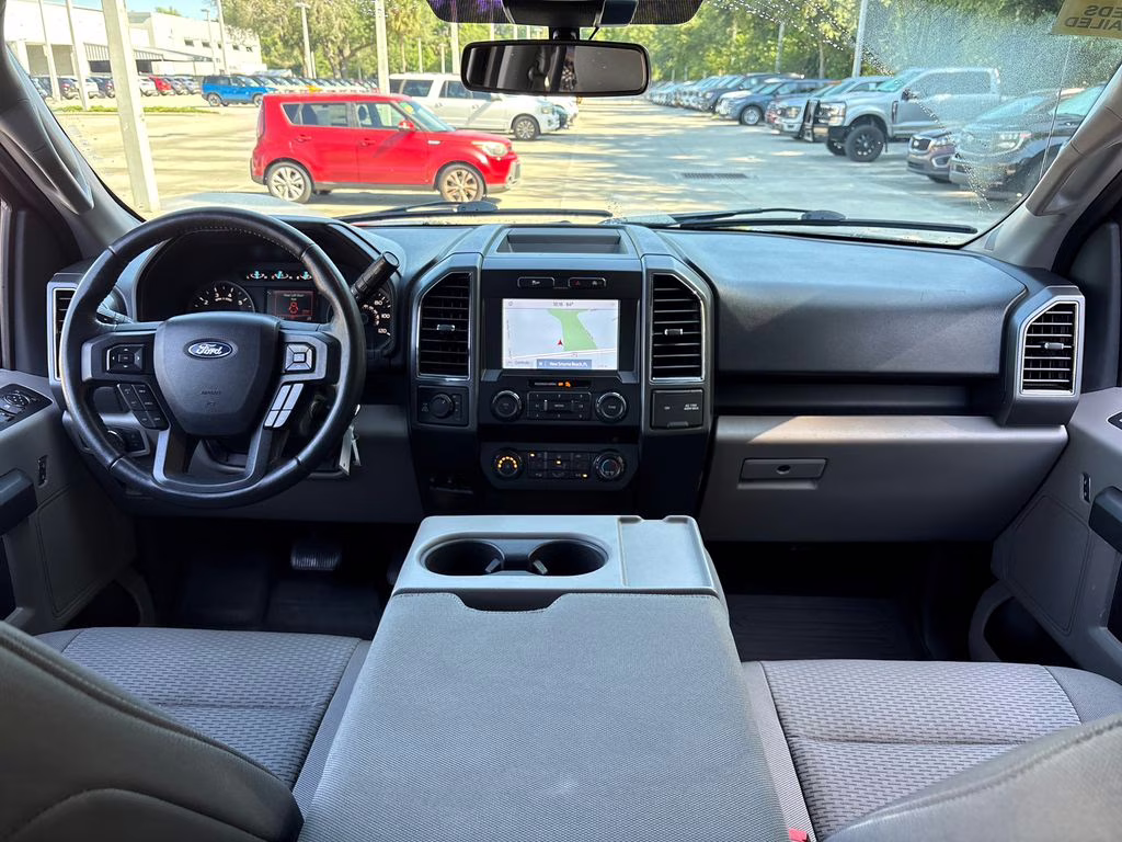 2020 Blue Ford F-150 XLT 4X4 Truck