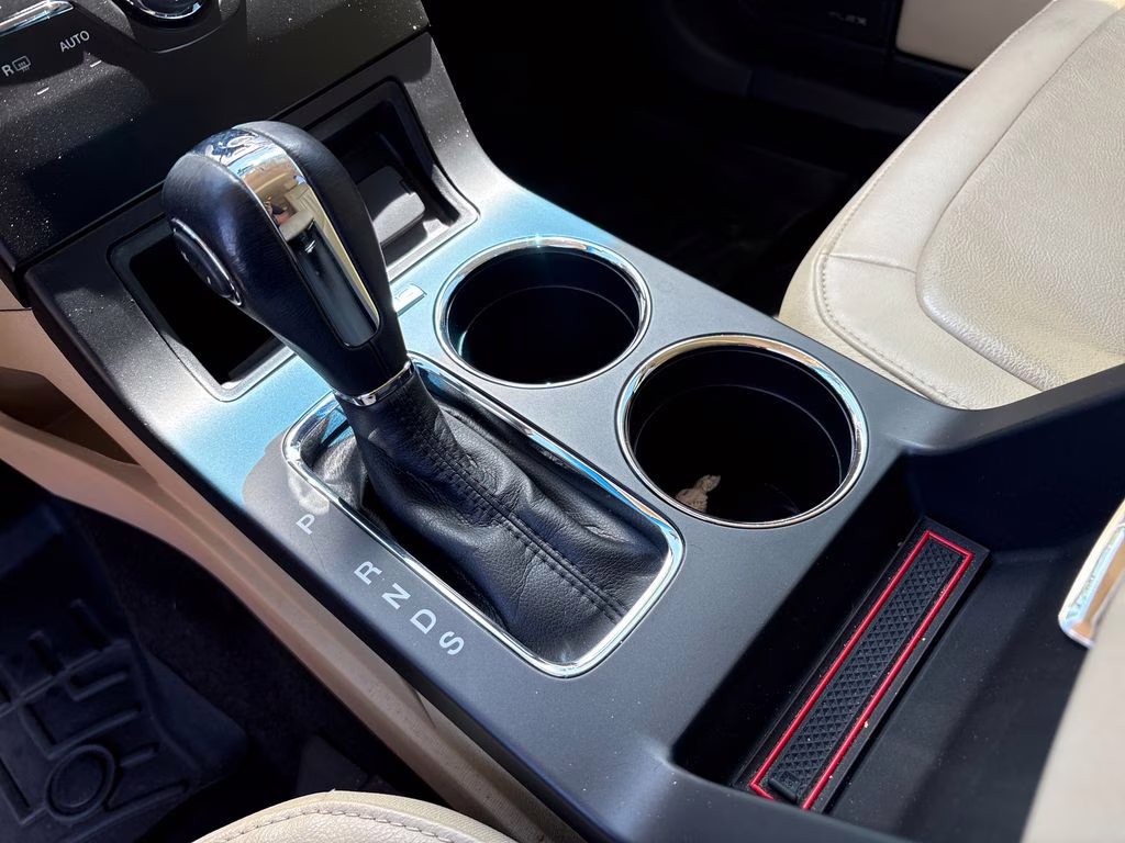 2019 Oxford White Ford Flex SEL FWD SUV