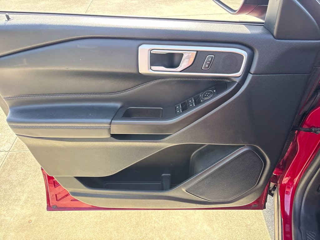 2020 Red Metallic Ford Explorer XLT RWD SUV