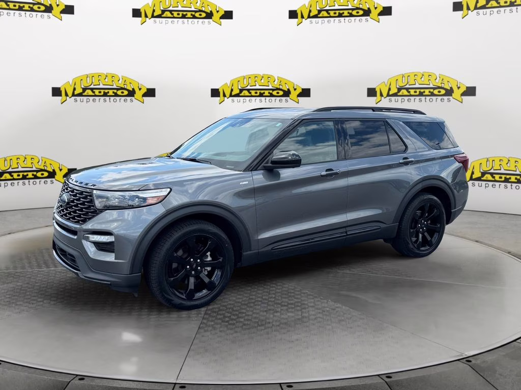 2023 Carbonized Gray Metallic Ford Explorer ST-Line RWD SUV