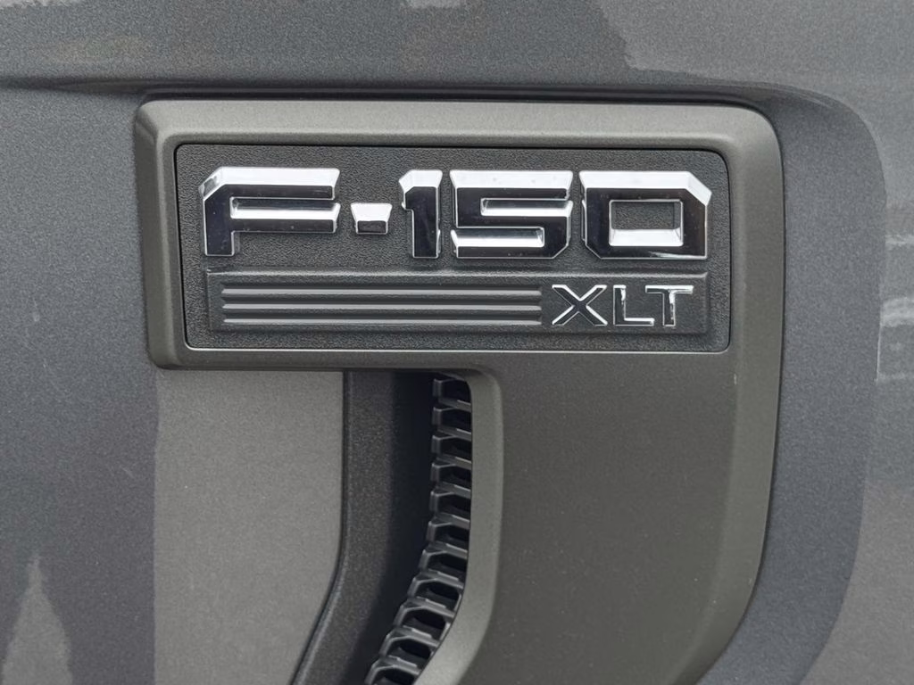 2023 Carbonized Gray Metallic Ford F-150 XLT 4X4 Truck
