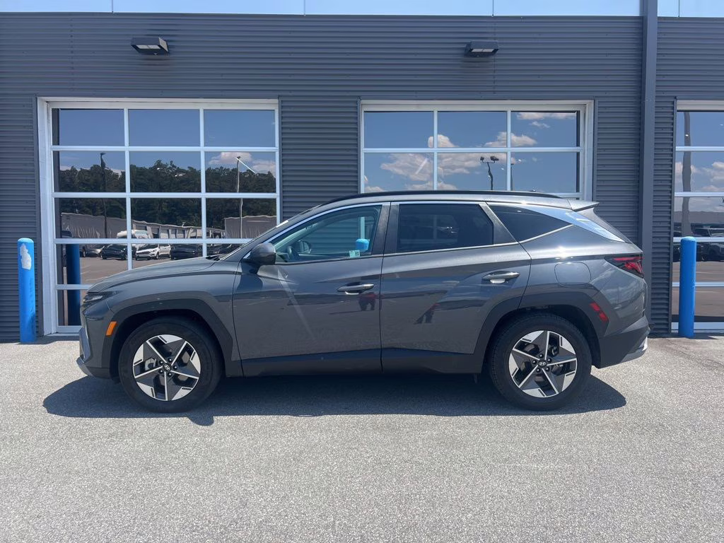 2025 Ecotronic Gray Hyundai Tucson SEL FWD SUV