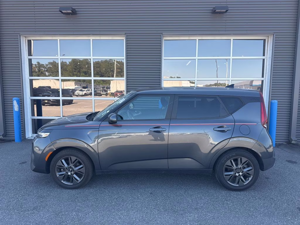 2021 Gravity Gray Kia Soul S FWD Hatchback