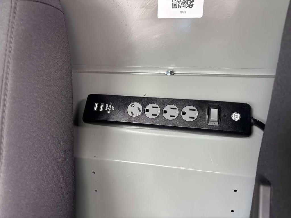 2022 Frozen White Ford Transit Connect XL FWD Van