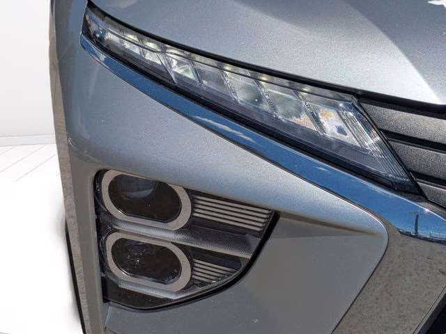 2024 Alloy Silver Metallic Mitsubishi Eclipse Cross SE 4X4 SUV