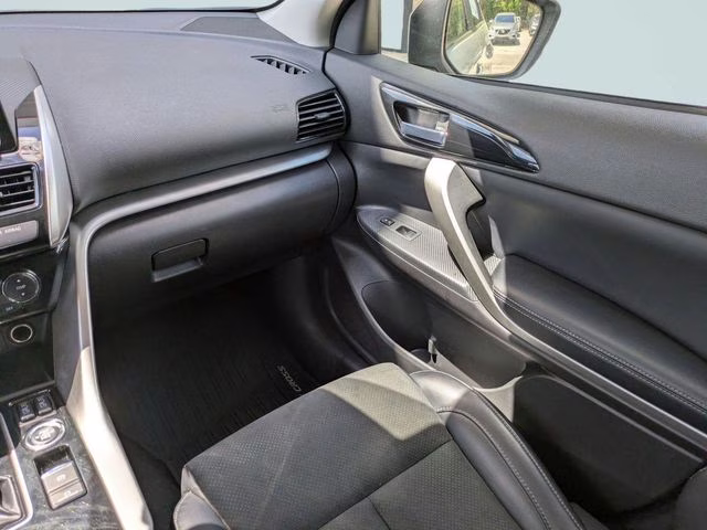 2024 Alloy Silver Metallic Mitsubishi Eclipse Cross SE 4X4 SUV
