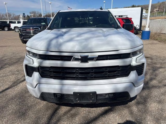 2024 Summit White Chevrolet Silverado 1500 RST 4X4 Truck